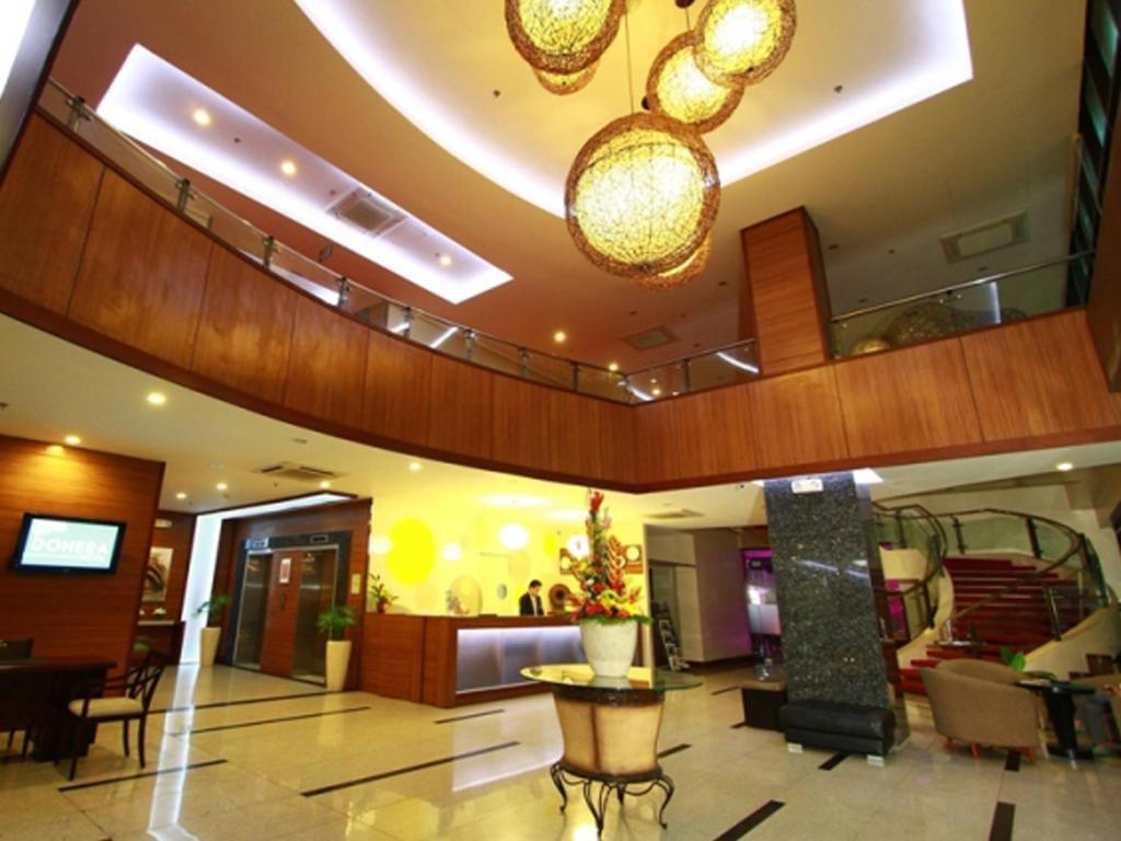 Dohera Hotel Cebu Stadt Exterior foto